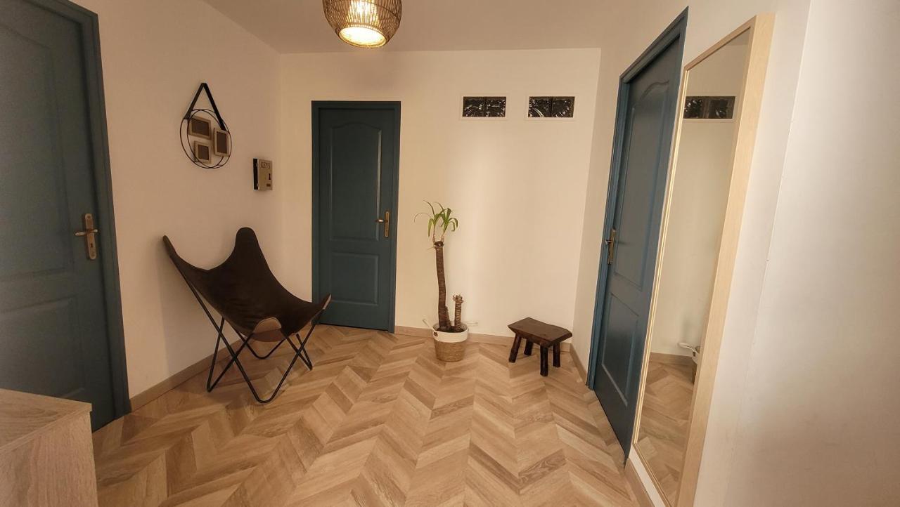 Charmante Maison A Haybes Екстер'єр фото