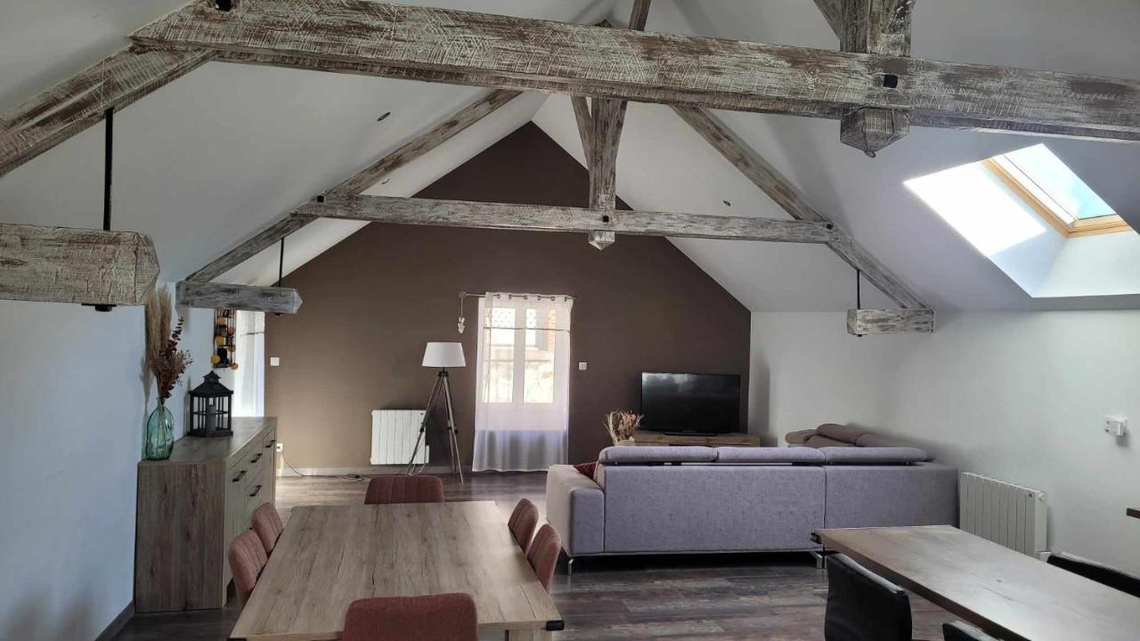 Charmante Maison A Haybes Екстер'єр фото